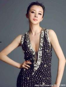 独家爆料官网 明星照片 临朐网红大玲子事件,临朐网红大玲子事件，明星照片风波背后的真相